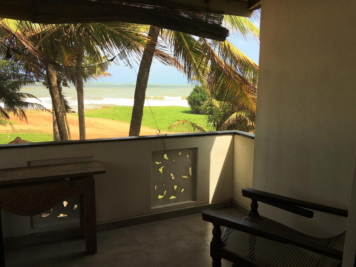 Dephani Beach Hotel Negombo Eksteriør bilde