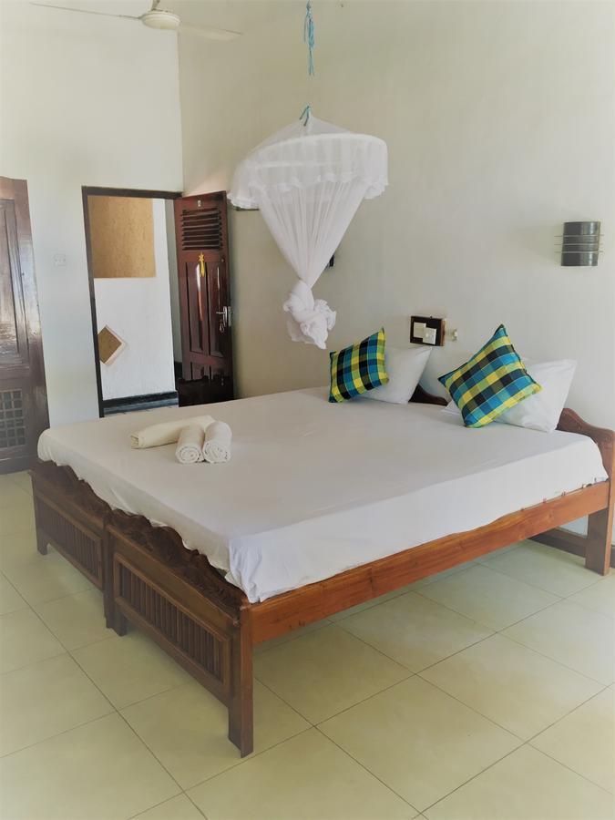 Dephani Beach Hotel Negombo Eksteriør bilde