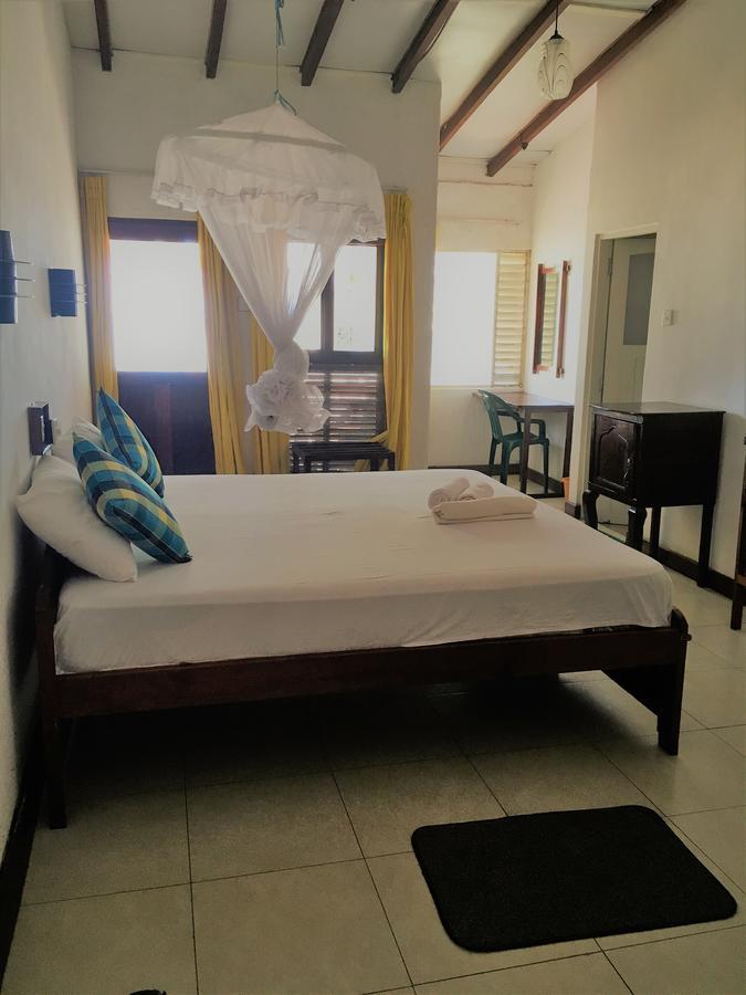 Dephani Beach Hotel Negombo Eksteriør bilde